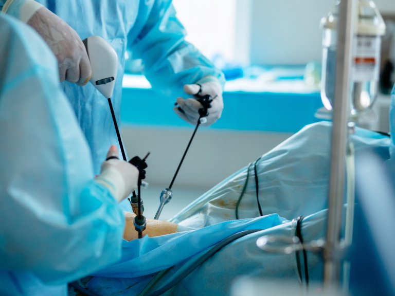 Survival after minimally invasive surgery for pancreatic cancer the same as after open surgery