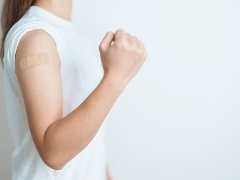 HPV9-vaccin beschermt tegen meer ziektes en scheelt zorgkosten in de toekomst
