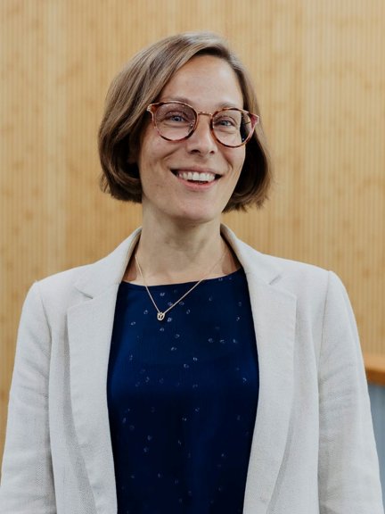 dr. Astrid de Wind