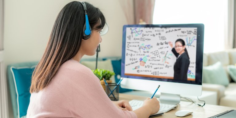Online onderwijs in stroomversnelling: “Doet de wifi het wel?”
