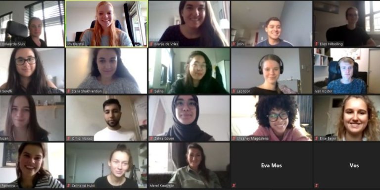 1400 studiekiezers bezoeken virtuele geneeskunde-room