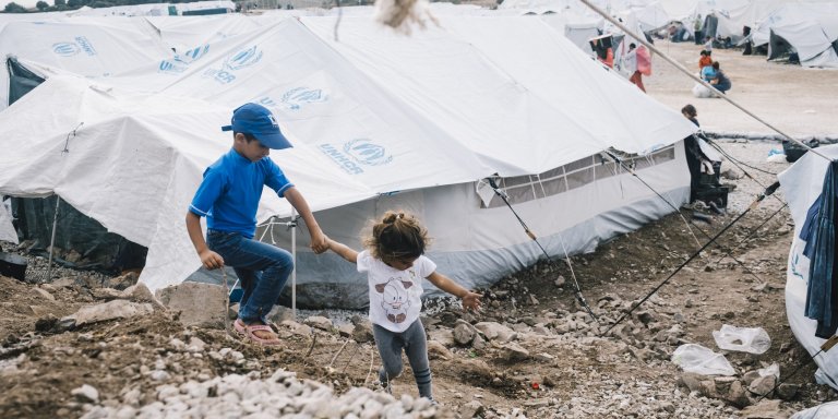 E&eacute;n op de drie alleenreizende kinderen in vluchtelingenkamp Lesbos is ernstig ondervoed