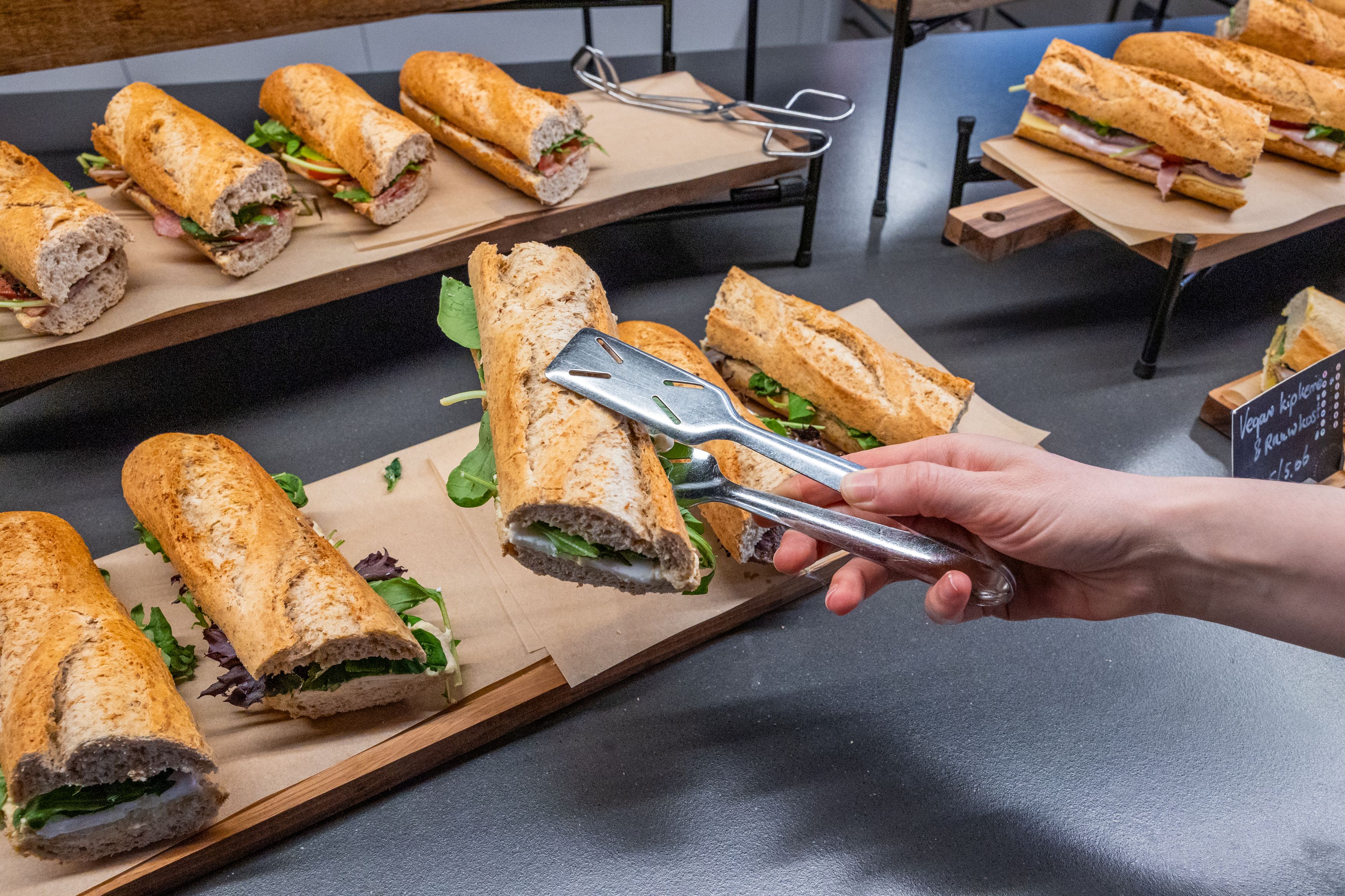 Gezonder en duurzamer eten: dit verandert er bij Amsterdam UMC