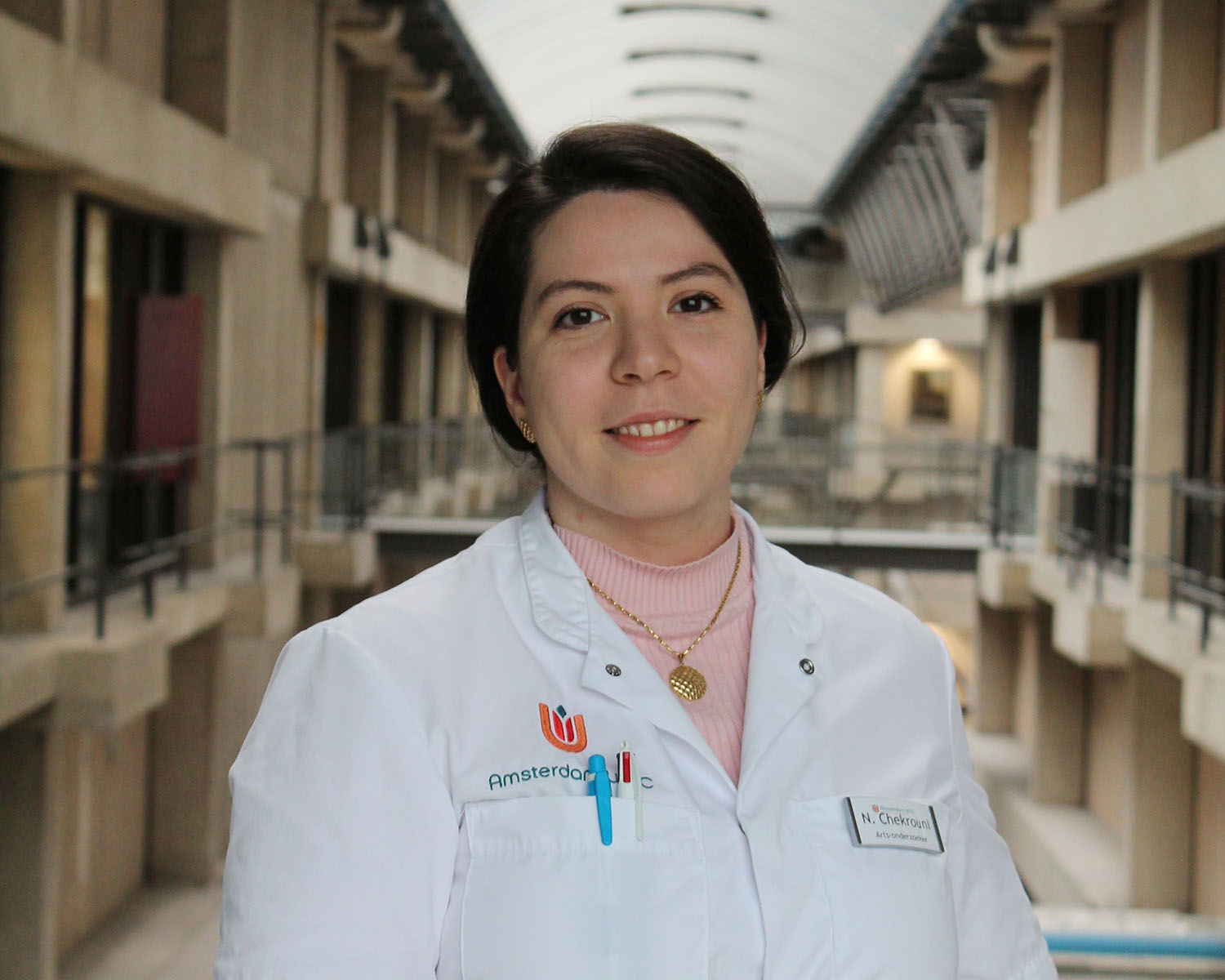 Nora Chekrouni 