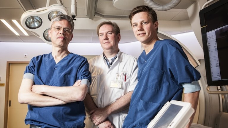 The MR CLEAN study team at the time of its publication in the New England Journal of Medicine in 2015. (left to right) Charles Majoie, Yvo Roos and PhD student Olvert Berkhemer.