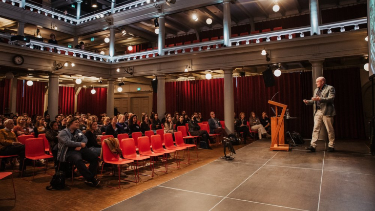 Recap of APH's inspiring networking afternoon with Andre Kuipers!   