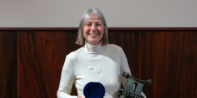 Hoogleraar Sue Gibbs krijgt oeuvreprijs voor proefdiervrij wetenschappelijk onderzoek