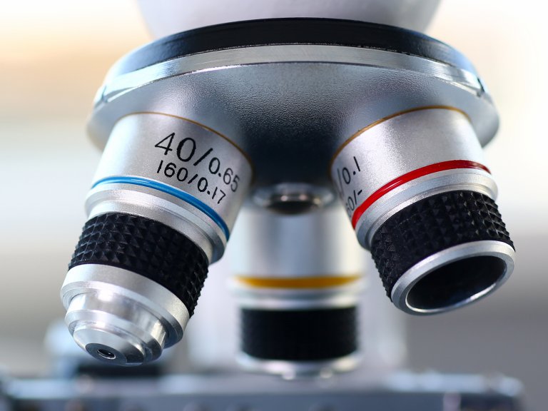 Amsterdam UMC Researcher Breaks Ground in the Fight Against Gastric and Esophageal Cancers
