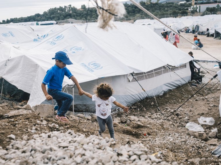 E&eacute;n op de drie alleenreizende kinderen in vluchtelingenkamp Lesbos is ernstig ondervoed