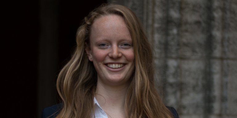 Geneeskundestudent Iris (24) naar VN-klimaattop in New York