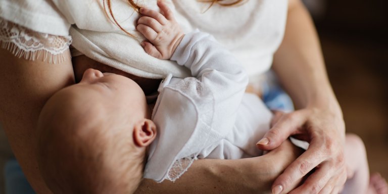 Moedermelk van veganistische vrouwen bevat twee belangrijke voedingsstoffen